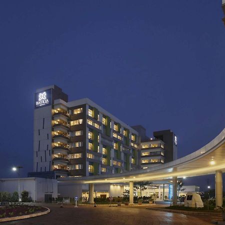 Batiqa Hotel & Apartments Karawang Kültér fotó