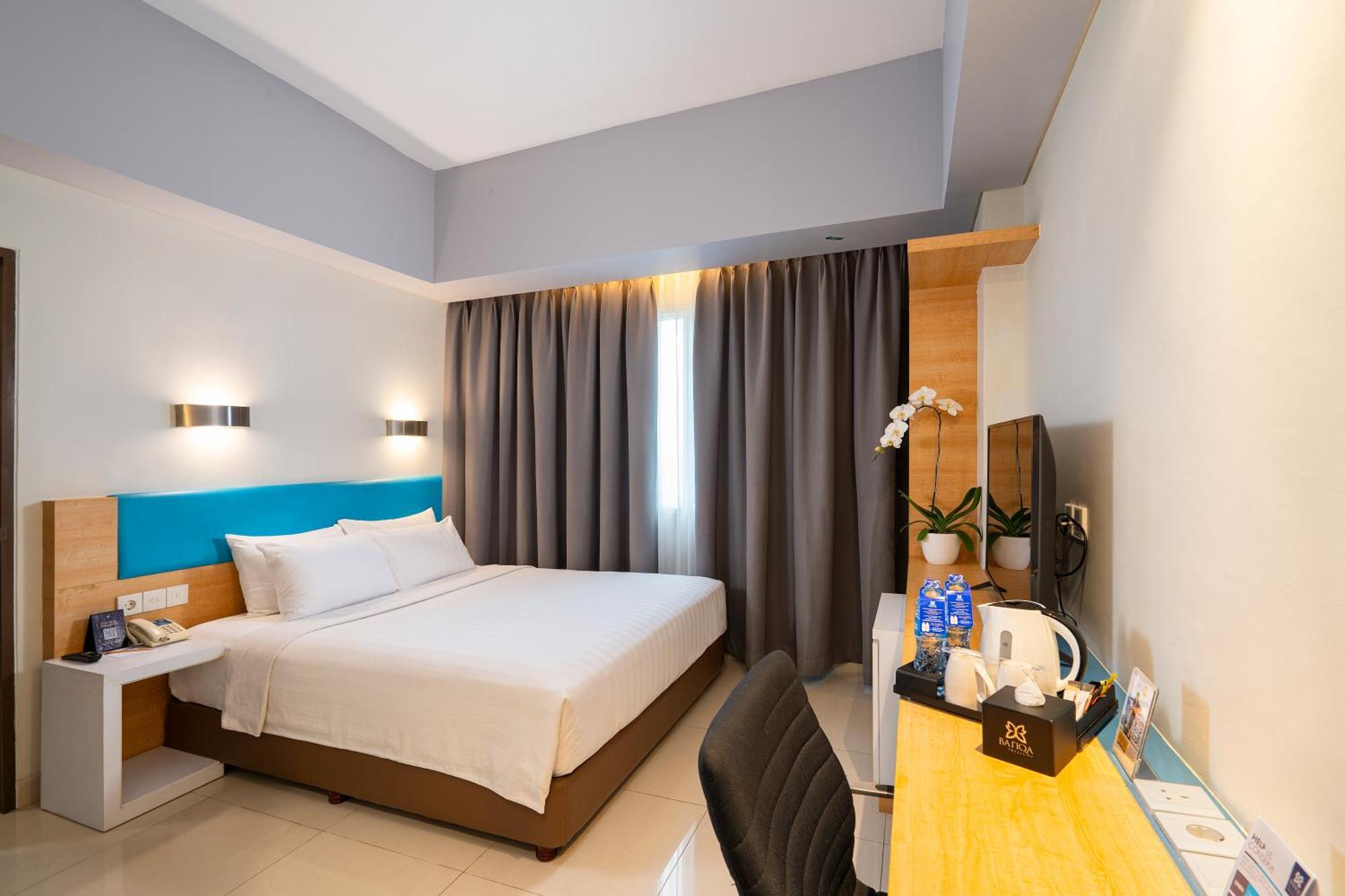 Batiqa Hotel & Apartments Karawang Kültér fotó